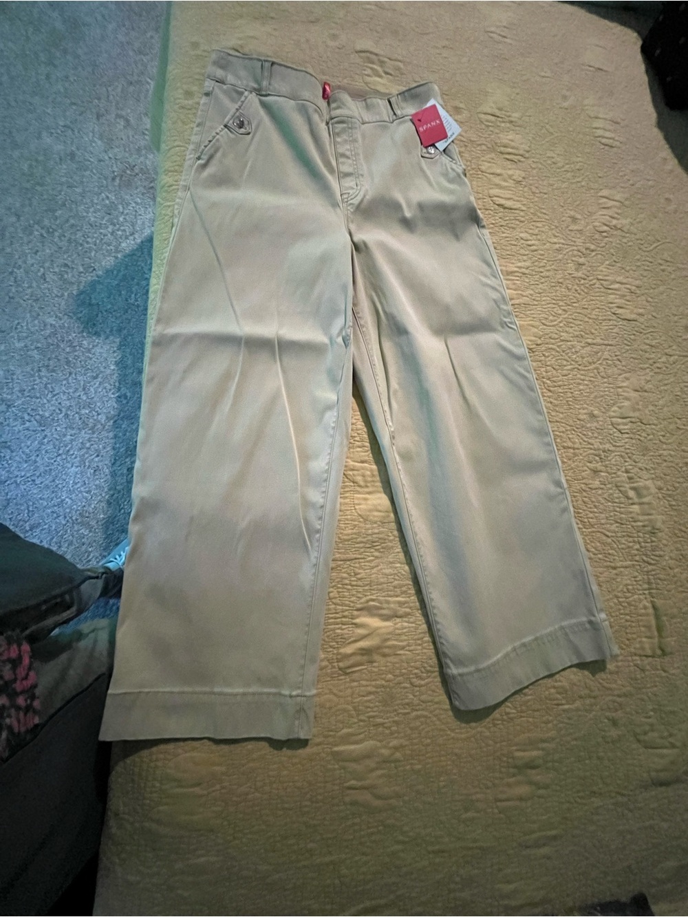 SPANX Wide-Leg Chino Cropped Pants in Beige — never worn, new with tags